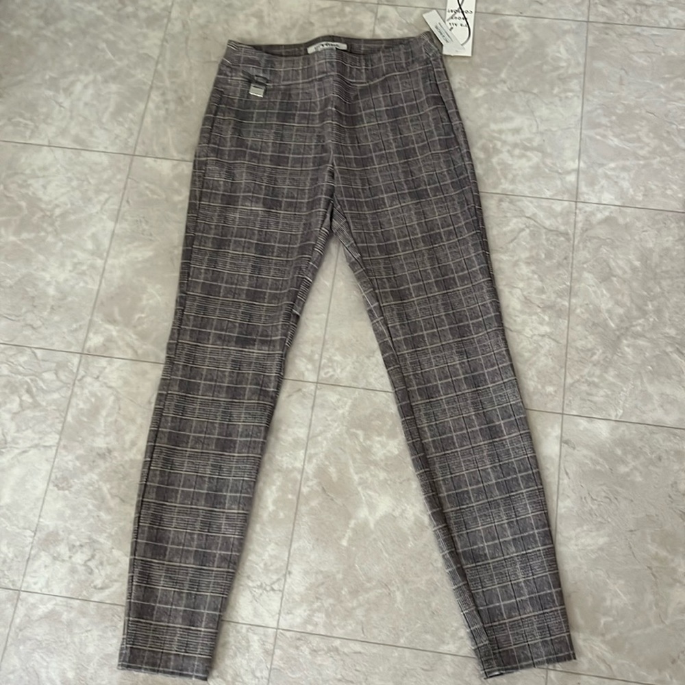 NWT Zac & Rachel Beige/Multi Plaid Soft Slip on Pants S